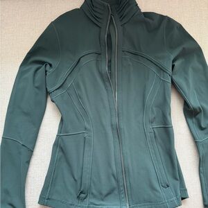 Size 4 Lululemon Define jacket